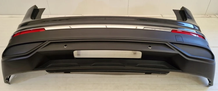 ZDERZAK TIGUAN II LIFT ZDERZAK TYŁ TYLNY LI7F ZDRZAK 4xPDC