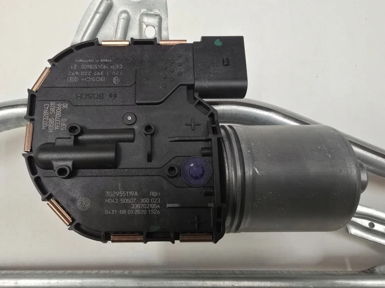 VW PASSAT B8 MECHANIZM WYCIERACZEK UK 3G2955023D ANGLIK