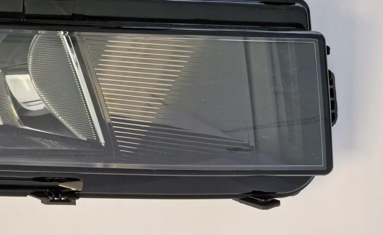 VW TOURAN II HALOGEN NOWY PRAWY 5TA941662A