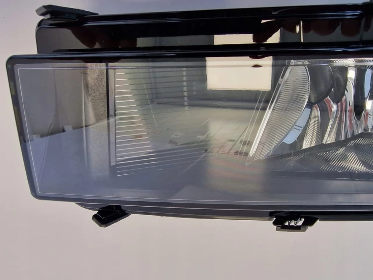 VW TOURAN II HALOGEN NOWY LEWY 5TA941661A