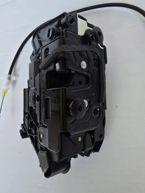 VOLKSWAGEN AUDI SKODA SEAT ZAMEK DRZWI PRAWY TYŁ TYLNY 1S4839016C