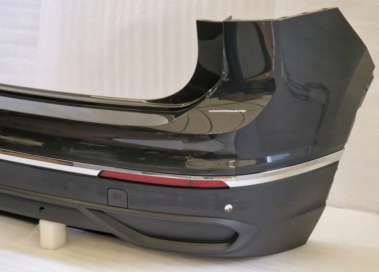 ZDERZAK TIGUAN II LIFT ZDERZAK TYŁ TYLNY LI7F ZDRZAK 4xPDC