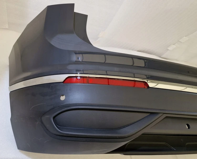 ZDERZAK TIGUAN II LIFT ZDERZAK TYŁ TYLNY LI7F ZDRZAK 4xPDC