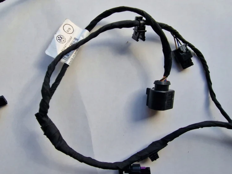 VW TIGUAN WIĄZKA PDC ZDERZAK TYŁ 6PDC 5NA971104AF