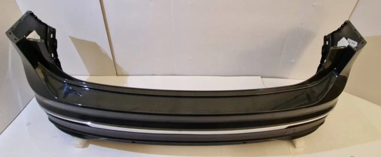 ZDERZAK TIGUAN II LIFT ZDERZAK TYŁ TYLNY LI7F ZDRZAK 4xPDC
