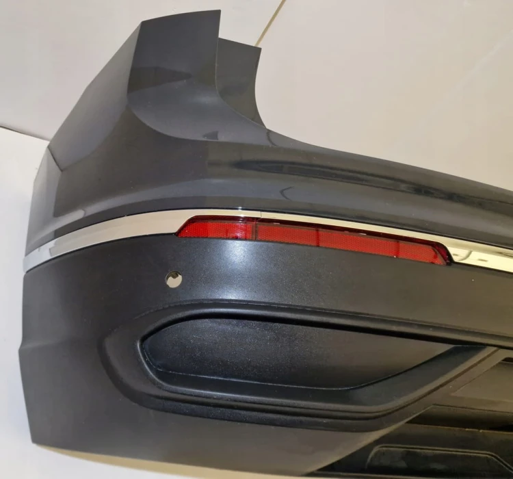 ZDERZAK TIGUAN II LIFT ZDERZAK TYŁ TYLNY LI7F ZDRZAK 4xPDC