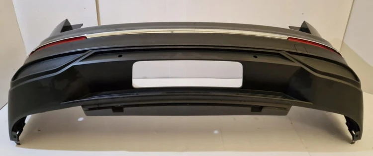 ZDERZAK TIGUAN II LIFT ZDERZAK TYŁ TYLNY LI7F ZDRZAK 4xPDC