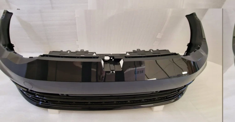 ZDERZAK PRZEDNI VW GOLF 8 VIII 4PDC LI7F ZDERZAK PRZÓD 5H0807221J