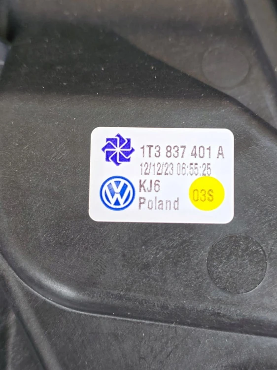 VW ID BUZZ CARGO MECHANIZM PODNOSZENIA SZYBY LEWY PRZÓD 1T3837402A