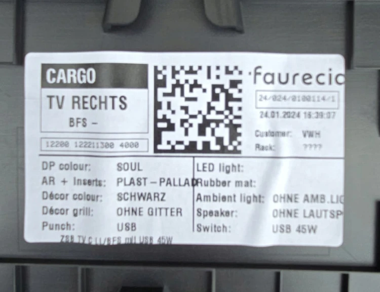 VW ID BUZZ CARGO TAPICERKA BOCZEK DRZWI PRAWY PRZÓD 1T5867012A
