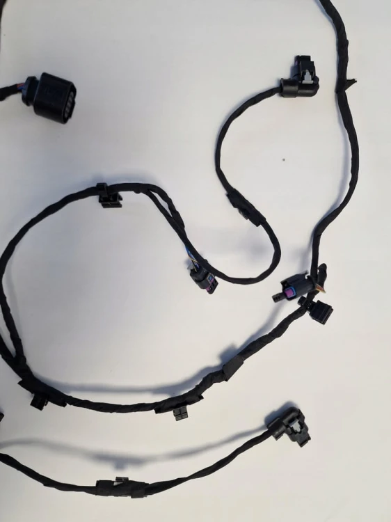 VW TIGUAN WIĄZKA PDC ZDERZAK TYŁ 6PDC 5NA971104AD