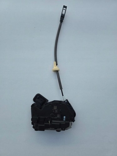 VW AUDI SKODA SEAT ZAMEK DRZWI PRAWY PRZÓD B6E 5TB837016E