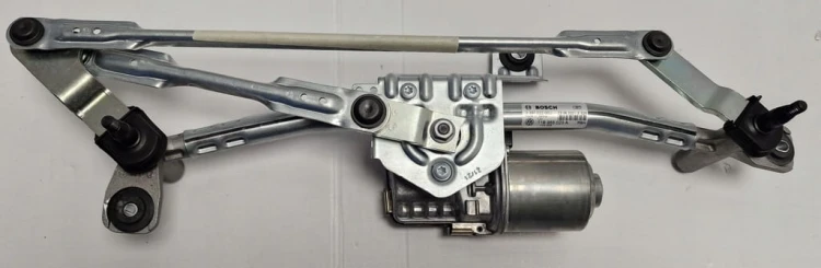 VW ID.4 MECHANIZM WYCIERACZEK PRZÓD 11B955023A