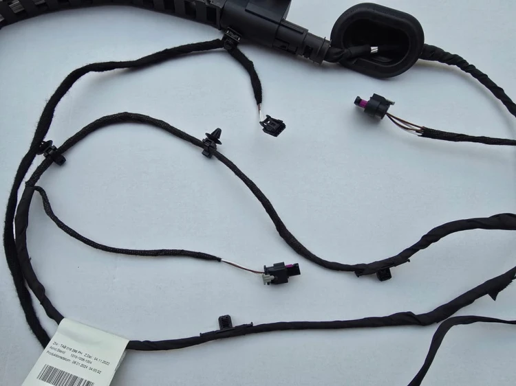 VW ID BUZZ WIĄZKA ELEKTRYCZNA TYLNYCH LEWYCH DRZWI PRZESUWNYCH 1T5970136