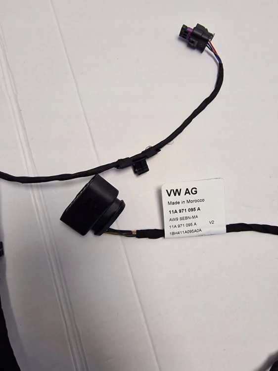VW ID.4 WIĄZKA 6PDC ZDERZAKA PRZÓD 11A971095A