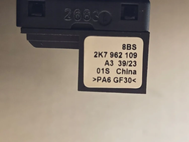 ID BUZZ Przycisk drzwi przesuwnych 2K7962109 VW ID BUZZ CARGO