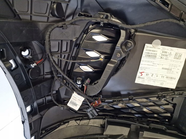 VW ID.4 ID4 GTX LED ZDERZAK PRZÓD LY9T 6PDC 11A807217A