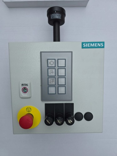 Siemens HMI Human Machine Interface Stacja sterująca 6AV7100-0SA00-0FA0