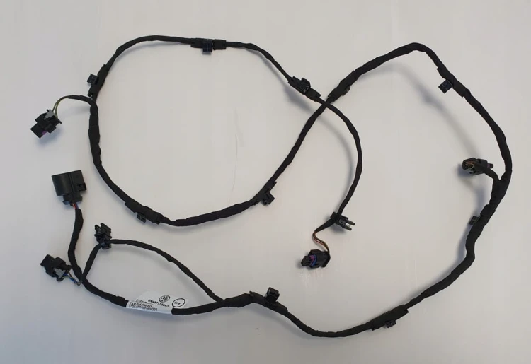 VW TIGUAN WIĄZKA PDC ZDERZAK TYŁ 4PDC 5NA971104AE