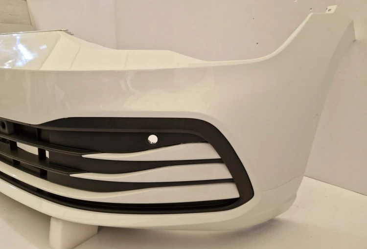 ZDERZAK PRZEDNI GOLF 8 VIII 4PDC BIAŁY LC9A PRZÓD 5H0807221H 5H0807217