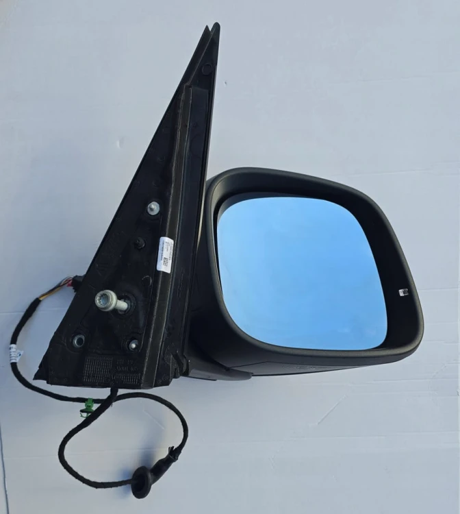LUSTERKO PRZEDNIE PRAWE VW ID BUZZ 6 PIN 1T3857502BB