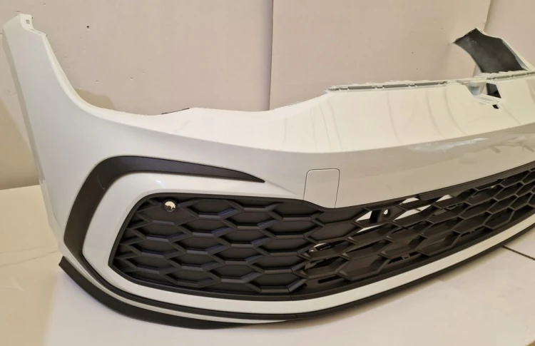 ZDERZAK PRZEDNI GOLF 8 VIII GTI GTD 4PDC LC9A ZDERZAK PRZÓD 5H0807221G