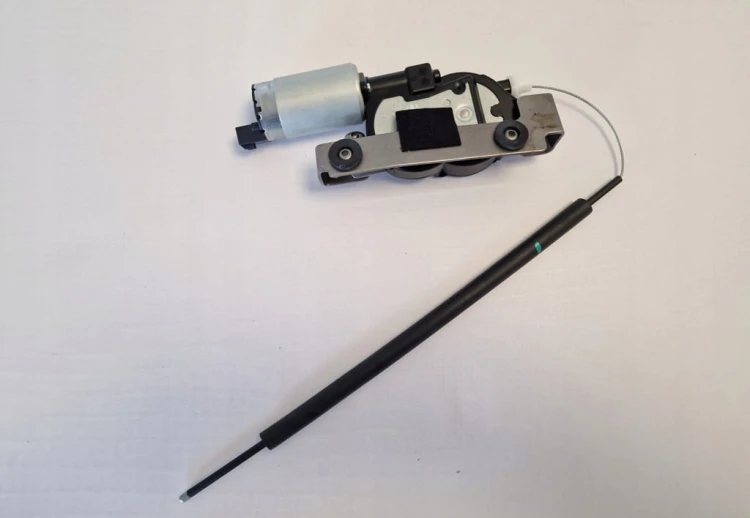 VW TOUAREG AUDI A4 S4 RS4 SILNIK FOTELA 8E0959705A
