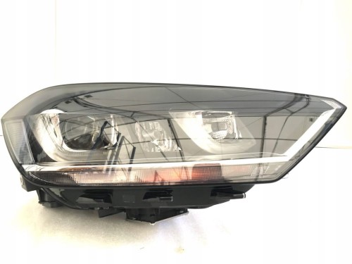 VW GOLF VII SPORTSVAN BIXENON LED LAMPA PRAWY 517
