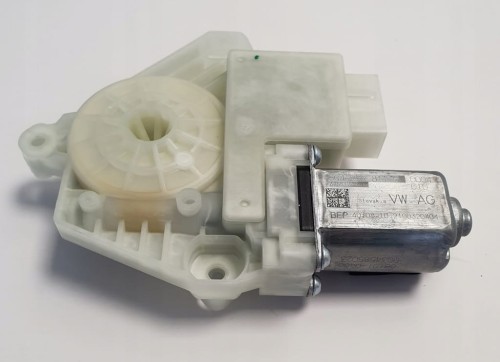 VOLKSWAGEN AUDI SILNICZEK SZYBY 5Q4959811H