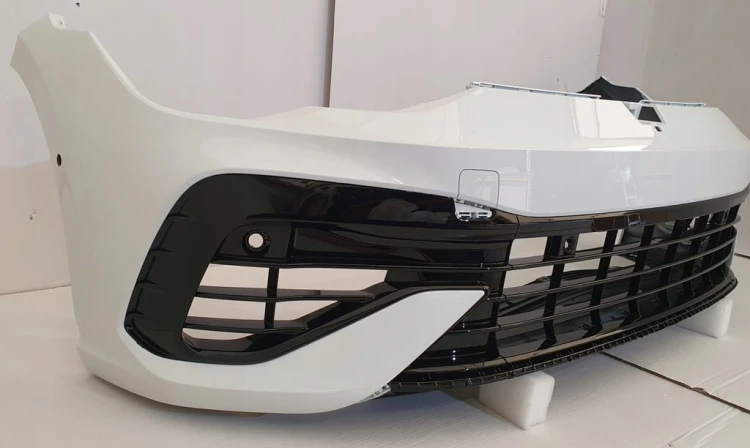 ZDERZAK PRZÓD GOLF 8 VIII R-MODEL 6 PDC BIAŁY ZDERZAK PRZÓD 5H0807221E