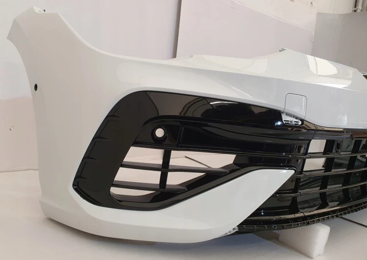 ZDERZAK PRZÓD GOLF 8 VIII R-MODEL 6 PDC BIAŁY ZDERZAK PRZÓD 5H0807221E