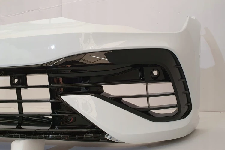 ZDERZAK PRZÓD GOLF 8 VIII R-MODEL 6 PDC BIAŁY ZDERZAK PRZÓD 5H0807221E