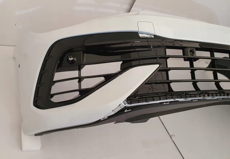 ZDERZAK PRZÓD GOLF 8 VIII R-MODEL 6 PDC BIAŁY ZDERZAK PRZÓD 5H0807221E
