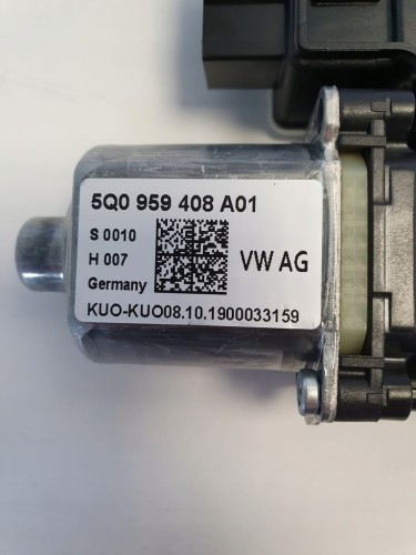 VW SKODA SEAT SILNIK PODNOSZENIA SZYBY 5Q0959408A