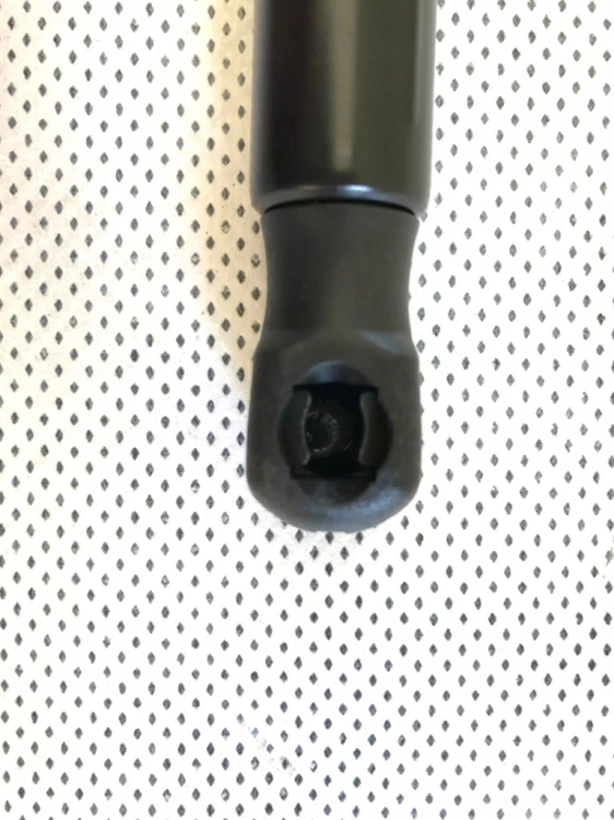 VW PASSAT B8 SIŁOWNIK KLAPY BAGAŻNKA 3G9827550B