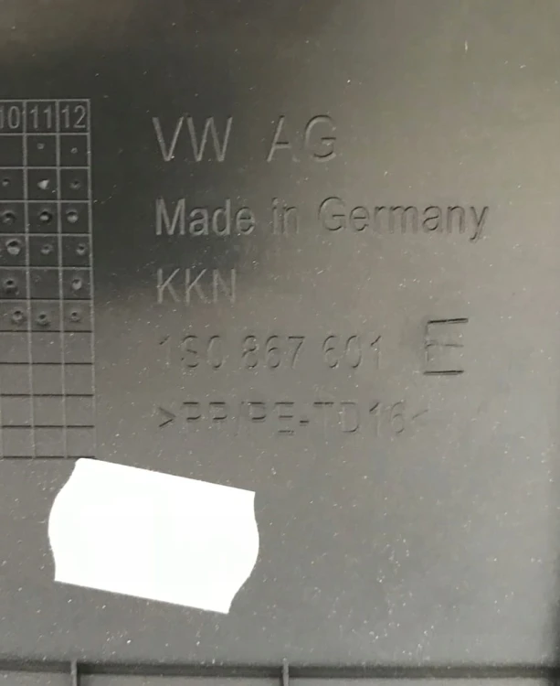 VW UP TAPICERKA KLAPY BAGAŻNIKA 1S0867601E