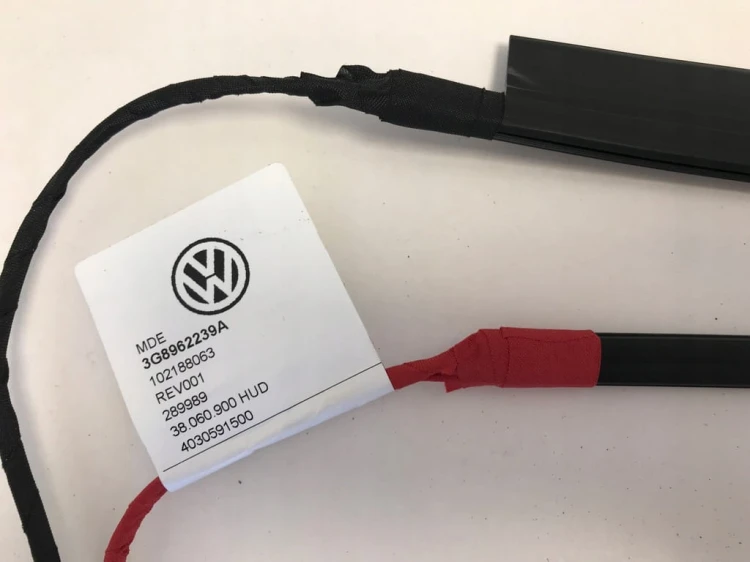 VW ARTEON EASY OPEN OTWIERANIE NOGĄ KLAPY BGAŻNIKA 3G8962239A