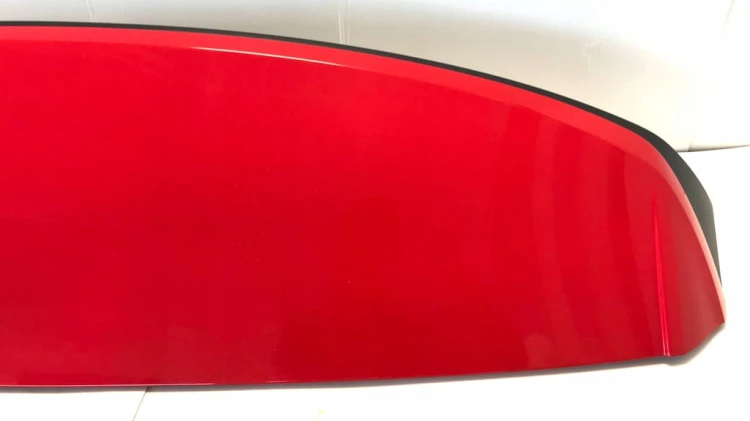 VW T-ROC SPOILER TYLNEJ KLAPY 2GA827933 CZERWONY