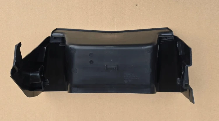 VW ID BUZZ CARGO OSŁONA MASKOWNICA BLENDA 1T5857304