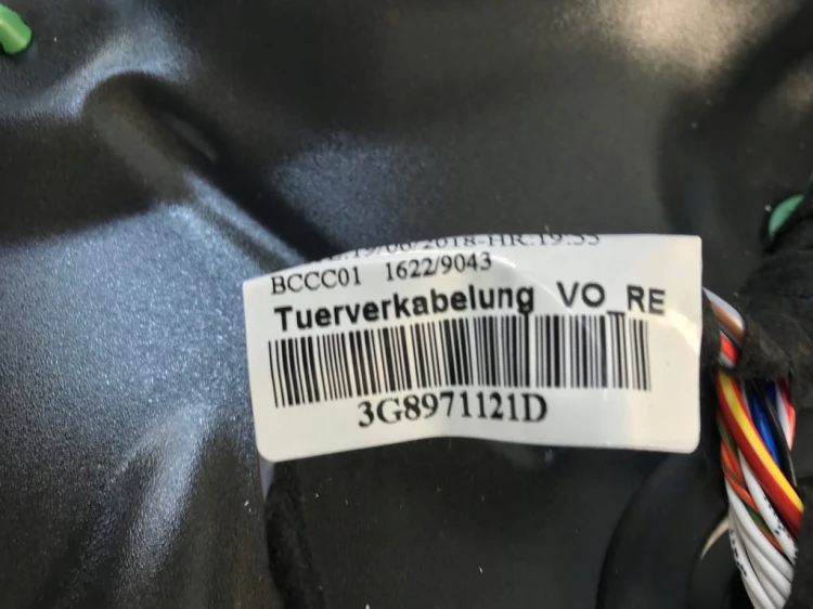 VW ARTEON DRZWI 3G8831312F PRAWY PRZÓD LI7F