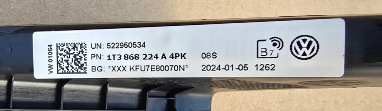 VW ID BUZZ CARGO OSŁONA POSZYCIE SŁUPKA 1T3868224A