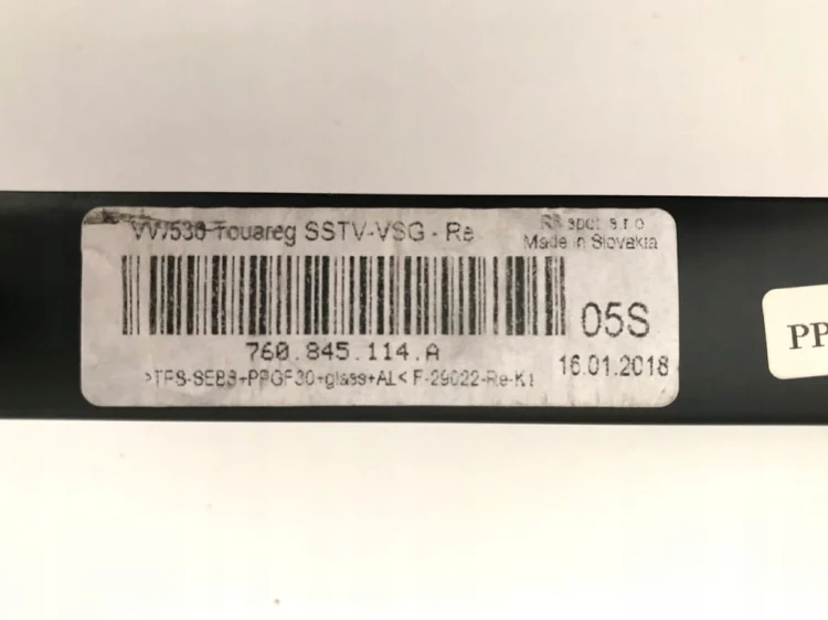 TOUAREG III SZYBA TRÓJKĄT PRZÓD PRAWA 760845114A