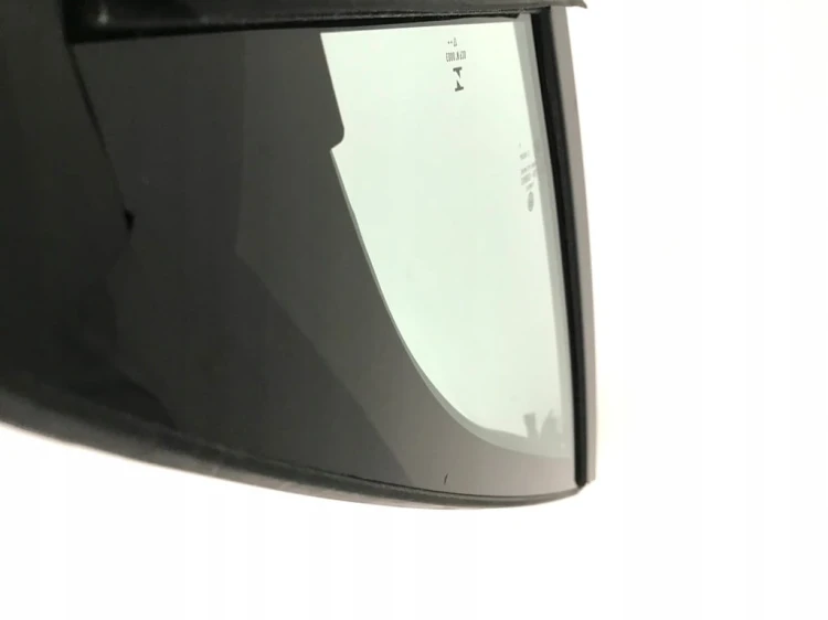 TOUAREG III SZYBA TRÓJKĄT PRZÓD PRAWA 760845114A