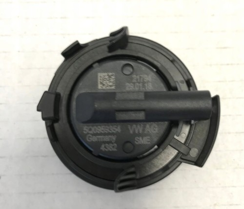 VOLKSWAGEN CZUJNIK UDERZENIOWY PRZÓD 5Q0959354
