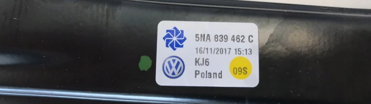 VW TIGUAN II MECHANIZM SZYBY PRAWY TYŁ 5NA839462C
