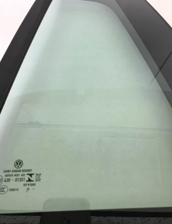 VW GOLF 8 VIII SZYBA TYLNA BOCZNA LEWA 5H9