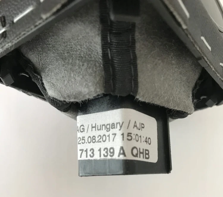 VW TOUAREG III GAŁKA MIESZEK BIEGÓW 761713139A QHB