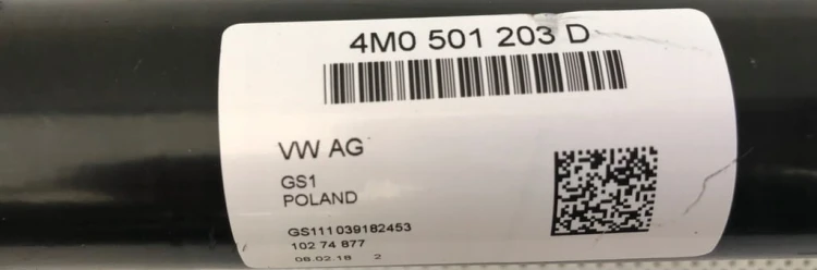 VW SKODA SEAT AUDI PÓŁOŚ TYLNA 4M0501203D