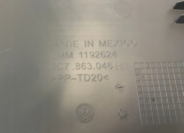 VW JETTA OSŁONA TUNELU PRAWA 5C7863046 POSZYCIE