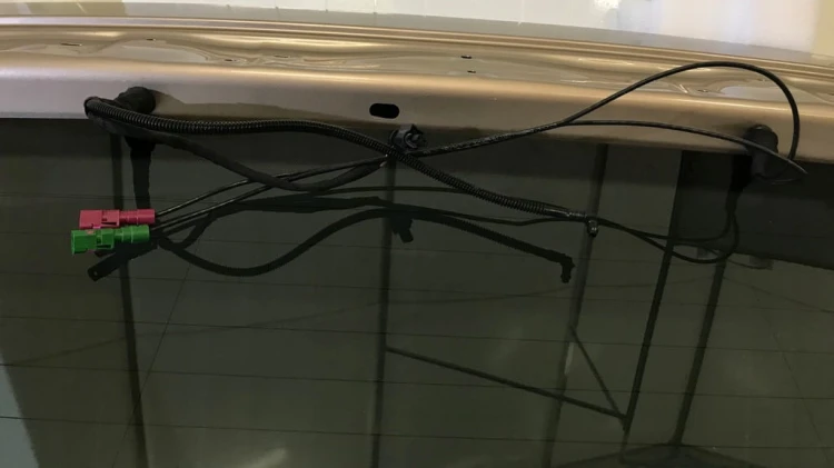 VW TOUAREG III 3 KLAPA TYLNA BAGAŻNIKA 760 LC1Y